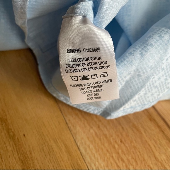 Robert Graham Light Blue Short Sleeve Tonal Patterned Leakey Button Down NWT L - Picture 7 of 9